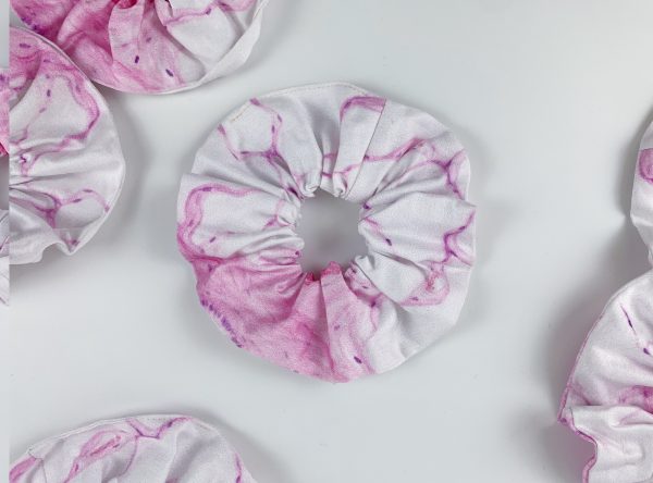Art Scrunchie: Lung (Pretty in Pink)